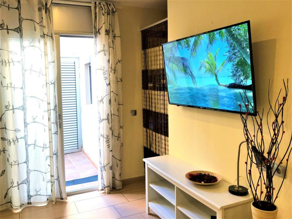 Lloret Beach Apartments โยเรตเดมาร์ ภายนอก รูปภาพ